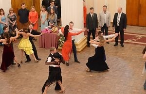 В Каменском прошел первый студенческий бал