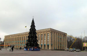 Ёлка в аренду. Мнимая благотворительность Дубинских