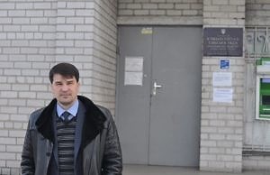 «Мне посоветовали подумать о судьбе жены и ребенка». Силовики выводят на новый уровень дискредитацию Голосного