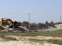 В кого превратилась полиция, покрывая незаконную добычу песка?