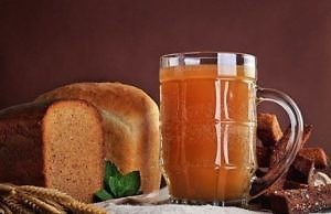 Как приготовить квас: ягодный, карамельный, грушевый, яблочный, хлебный и карамельный