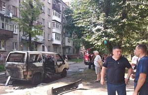 Пострадавшего во время взрыва депутата Каменского горсовета планируют перевезти в Днепр