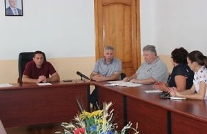 Мэр Каменского провел совещание с главами ОСМД