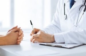 Врачи смогут заключать декларации сверх лимита