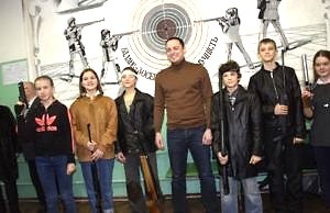 В Каменском открыли стрелковый тир