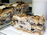 Торт без выпечки с черносливом