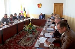 Какие вопросы были актуальными на заседании исполкома в Каменском