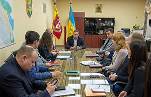 В Каменском утеплят школы, больницы и детские сады