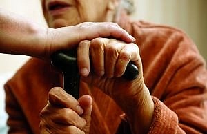 Каменчанам в возрасте от 60 лет рекомендовано оставаться дома