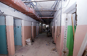 В Каменском делают капитальный ремонт детской «инфекционки»