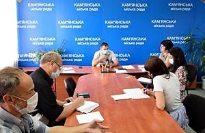 Секретарь Каменского городского совета провел предсессионный брифинг