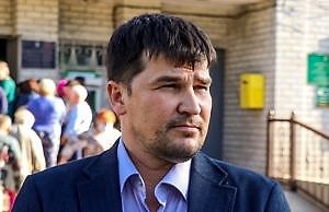 Максима Голосного попытались обвинить в подкупе жителей Каменского за раздачу криптодивидендов