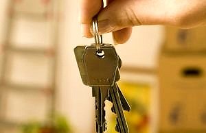 Детям лишенным родительской опеки из Каменского приобрели квартиры