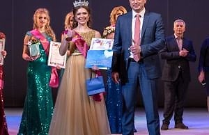 Путевка в Турцию по блату и советующий пастор. Как прошел конкурс красоты Каменском