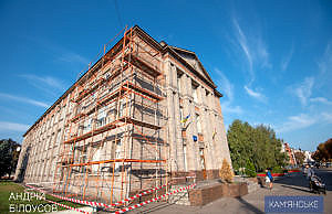 Реконструкция еще одного учебного заведения под эгидой мэра потерпела фиаско