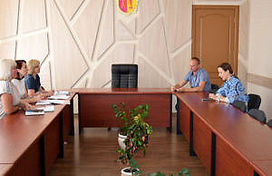 В Каменском горсовете обсудили общественные работы оборонного характера