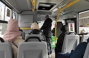 В Украине запретили музыку в общественном транспорте