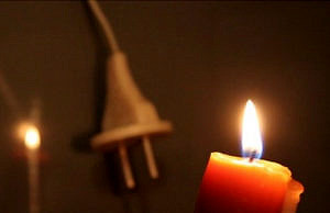 В Каменском стабилизационные отключения: альтернативные источники света