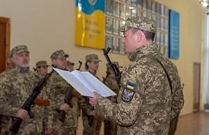 Каменский городской голова Андрей Белоусов принял военную присягу