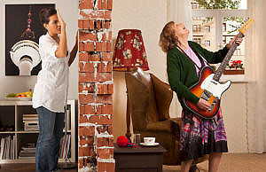 Почему не стоит шуметь в своих квартирах: как могут наказать