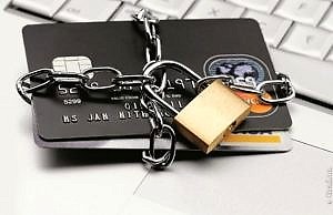 Приняли новый закон о блокировке карт должникам