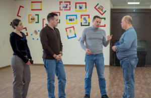 Мэр Каменского встретился с руководящим составом Молодежного совета города