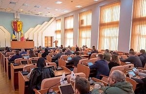 В Каменском горсовете прошло заседание сессии