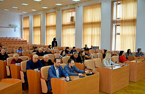 Горсовет на внеочередном заседании выделил средства на компенсации каменчанам