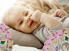 Кабмин планирует выплачивать дополнительную помощь за рождение ребенка