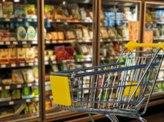 В Украине цены на продукты почти на уровне европейских стран, а по некоторым позициям — даже дороже