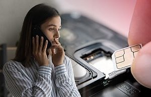 В Украине хотят привязать мобильный номер к паспорту и отключать сеть во время атак