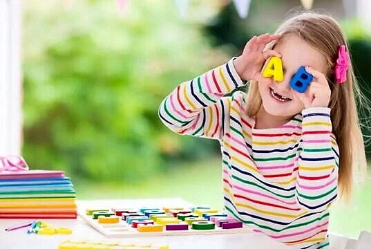 С 1 сентября в детских садах Украины станет обязательным изучение английского