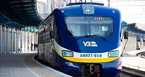 В Каменском ежедневно начнут делать остановку популярные поезда