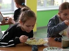 Как кормят школьников Каменского с начала учебного года